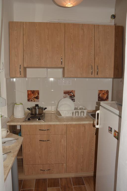 Poetyi Flat Leilighet Budapest Eksteriør bilde